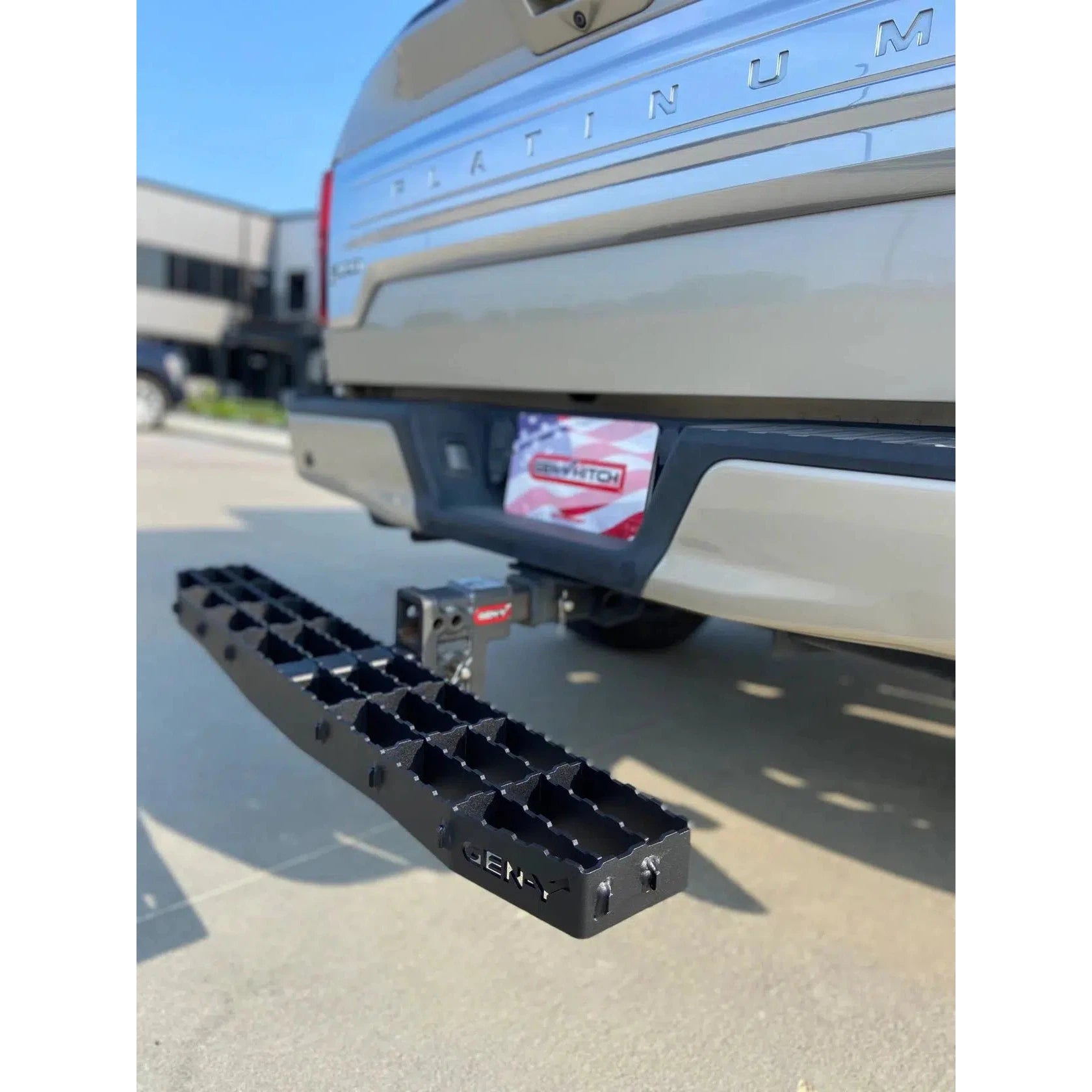 Universal PHANTOM Heavy-Duty Serrated XL Step (GH-102622)-Truck Bed Steps-Gen-Y Hitch-Dirty Diesel Customs